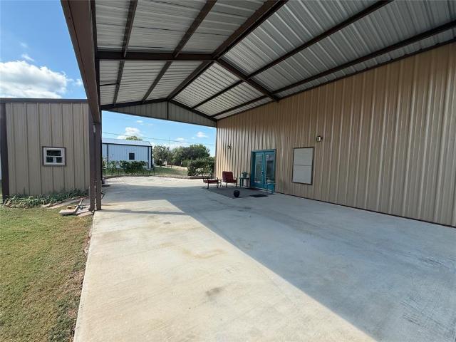House for sale in Whitney, Texas