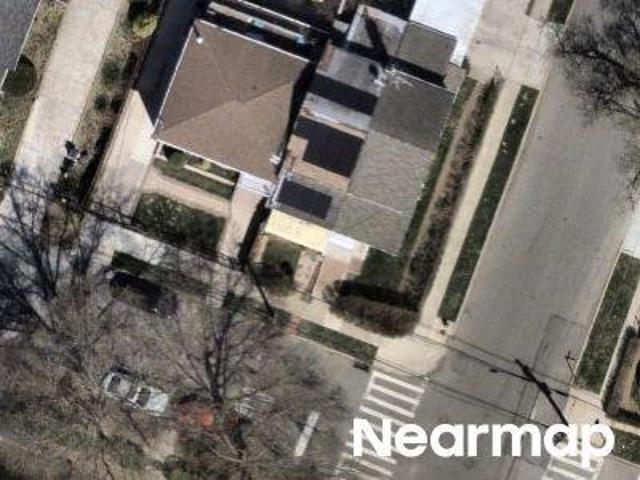 House for sale in Queens, Arverne