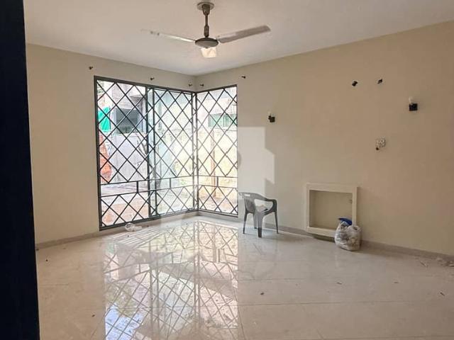 Building for rent in Rawalpindi, Islamabad Capital Territory