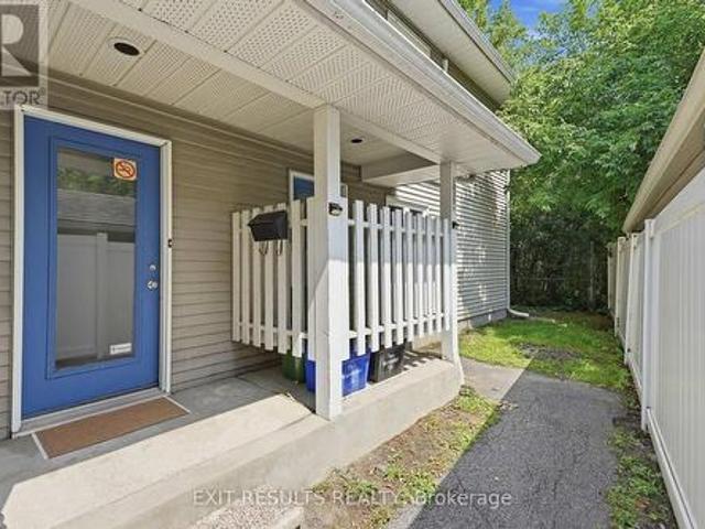 Townhouse for sale in Mulhurst Bay, Ontario