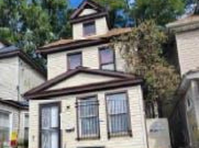 House for sale in Queens, Arverne