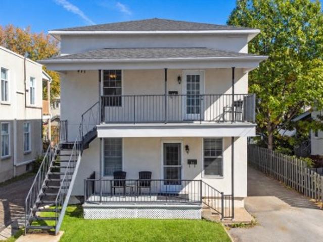 Property for sale in Village de Pointe-Claire, Pointe-Claire