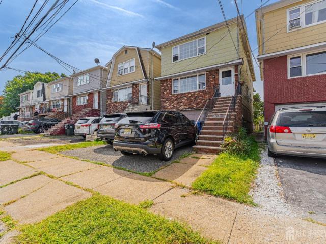 House for sale in Avenel, New Jersey