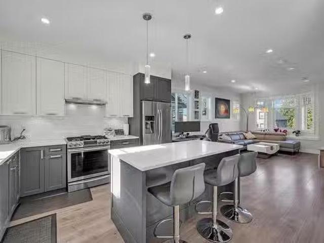 House for sale in New Westminster, British Columbia