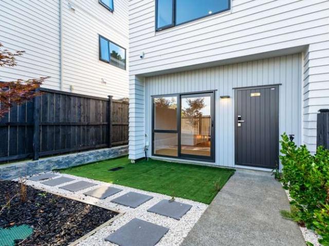 Townhouse for sale in Balmoral
