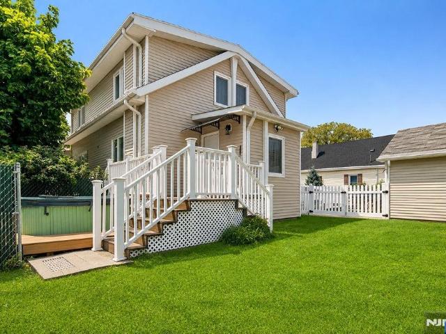 House for sale in Fair Lawn, Bergen County