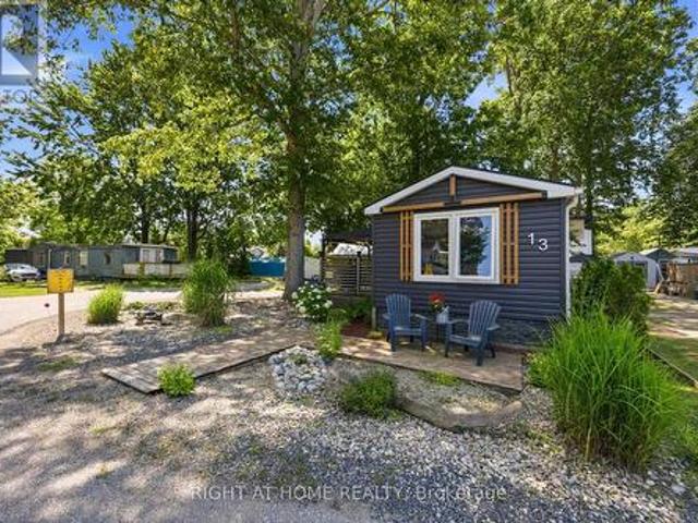 House for sale in Brights Grove, Ontario