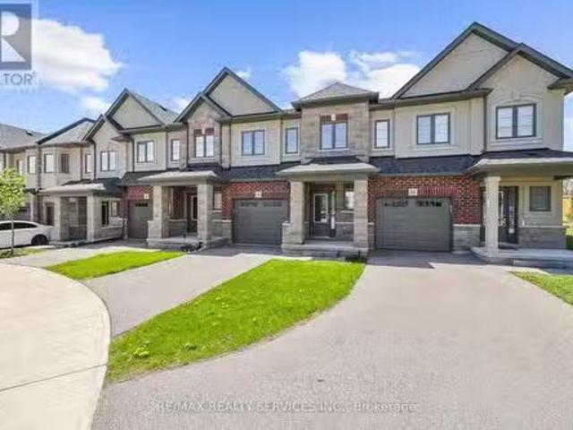Condo for sale in Cambridge