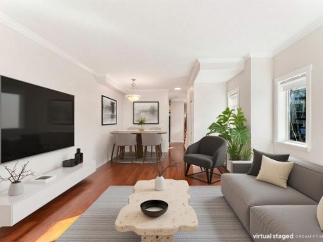 Townhouse for sale in Metrotown, Burnaby