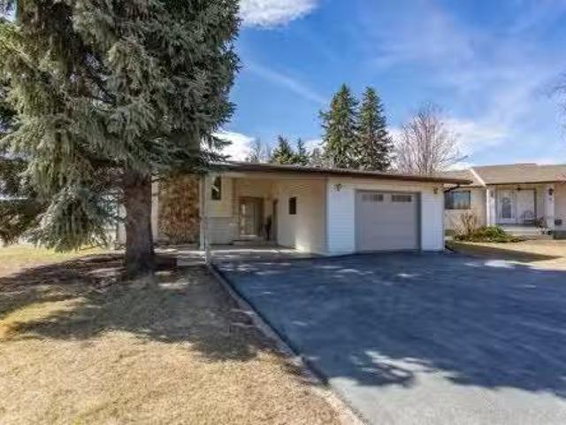 House for sale in Lacombe, Alberta