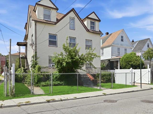 House for sale in Far Rockaway, New York