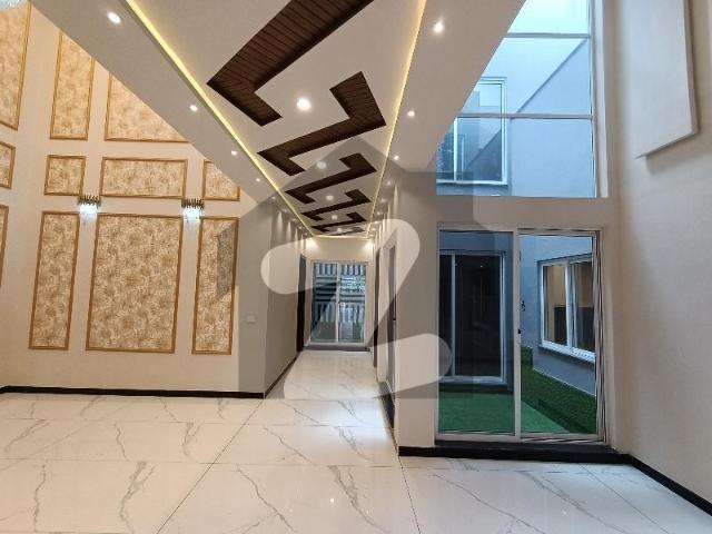 House for sale in Faisalabad, Islamabad Capital Territory