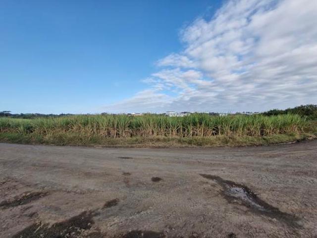 Land for sale in Princess Grant, Kwazulu-natal