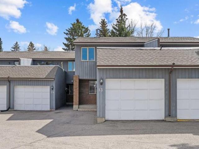 Townhouse for sale in Northwest, Alberta