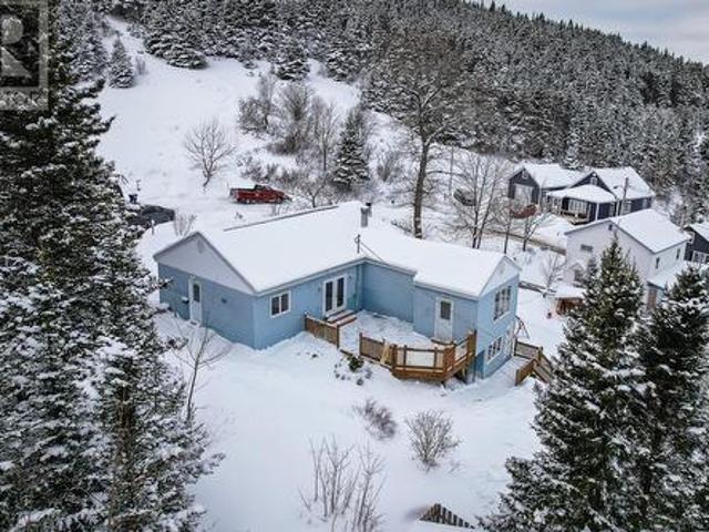 House for sale in Corner Brook, Newfoundland And Labrador
