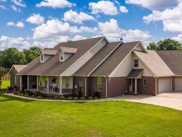 House for sale in Conway, Faulkner County