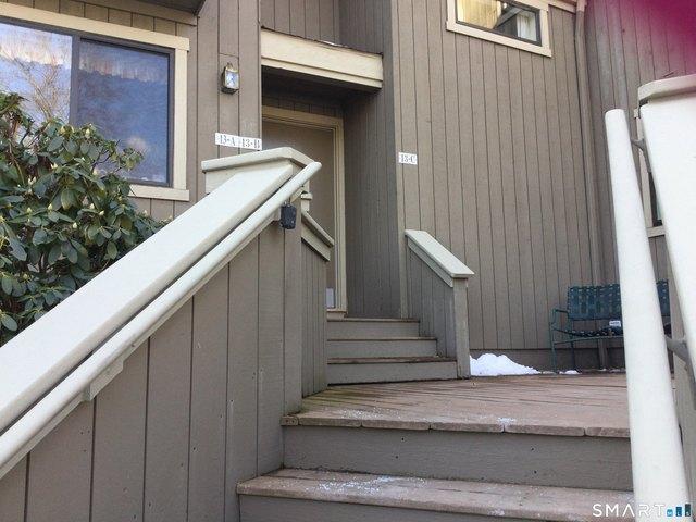 Townhouse for sale in Stratford, Connecticut
