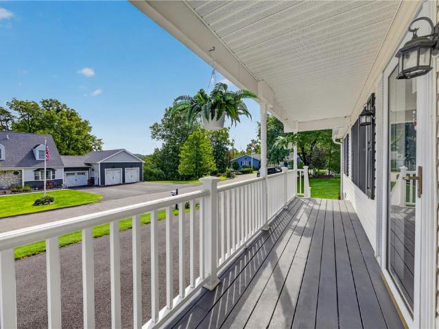 House for sale in Mount Bethel, Pennsylvania