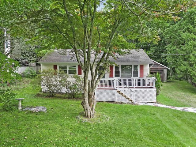 House for sale in Putnam Valley, New York