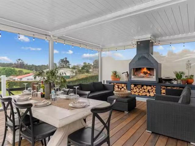 House for sale in Maungaturoto, Northland