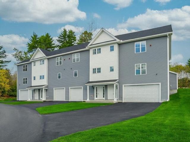 Townhouse for sale in New Hampshire