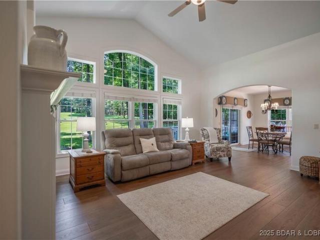 Townhouse for sale in Sunrise Beach