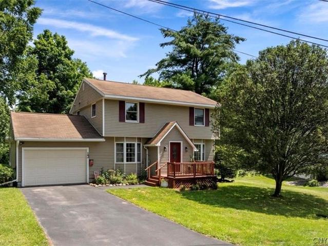 House for sale in Oneida, New York