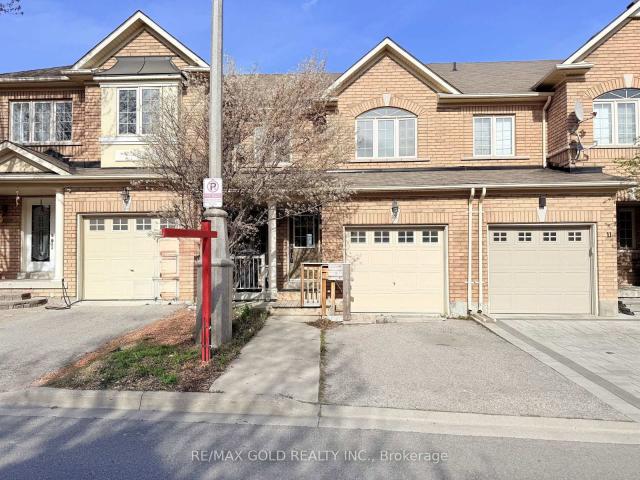 Townhouse for rent in Woburn, Ontario