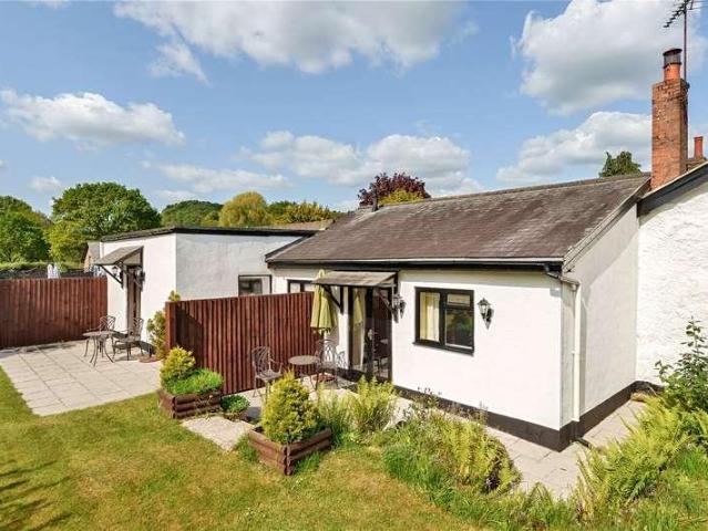 House for sale in Budlake, Devon