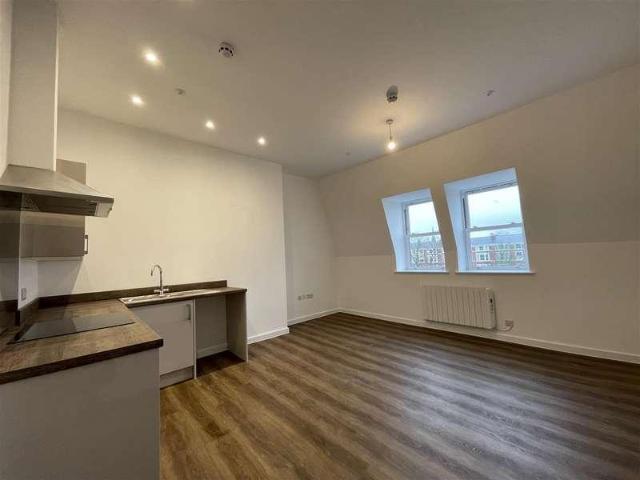Property for sale in South Cliff, Kepwick