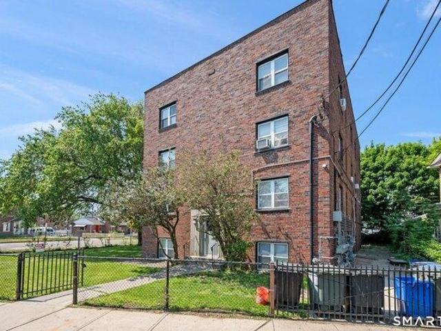 House for sale in Bridgeport, Connecticut