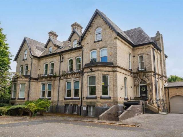 Farm for sale in Whalley Range, Manchester