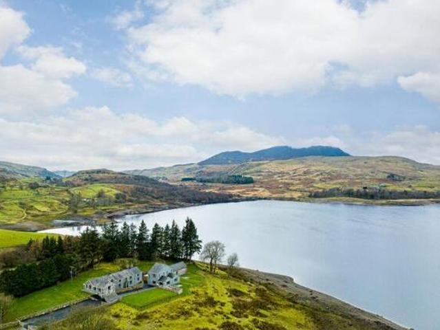 House for sale in Bala