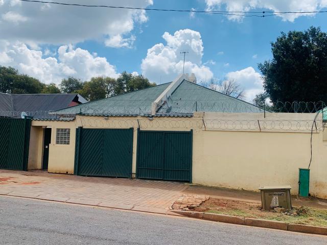 House for sale in Vosloorus, Gauteng