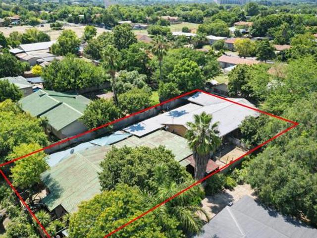 House for sale in Hartbeespoort Dam Nature Reserve, North West