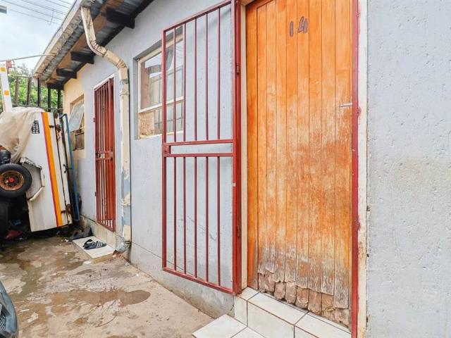 House for sale in Vosloorus, Gauteng
