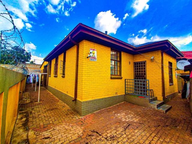 House for sale in Vosloorus, Gauteng