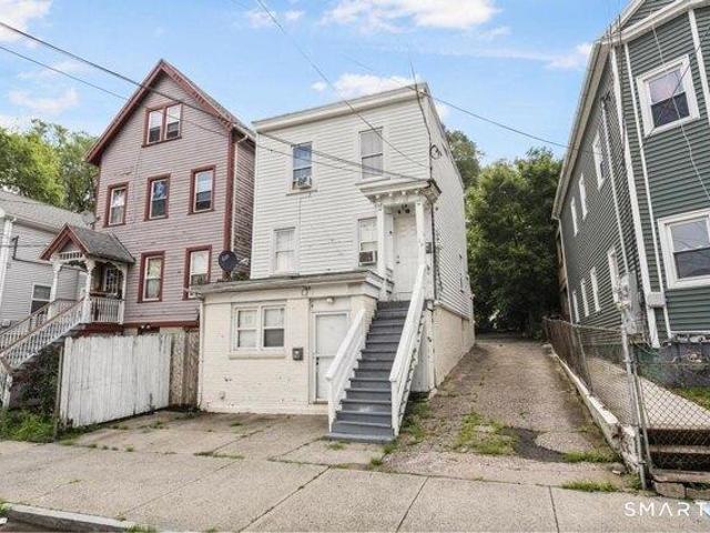 House for sale in The Hill, New Haven