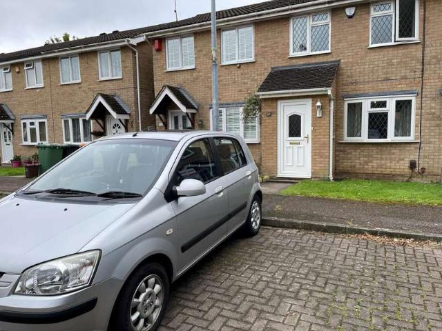 Property for rent in Woodside Estate, Houghton Regis