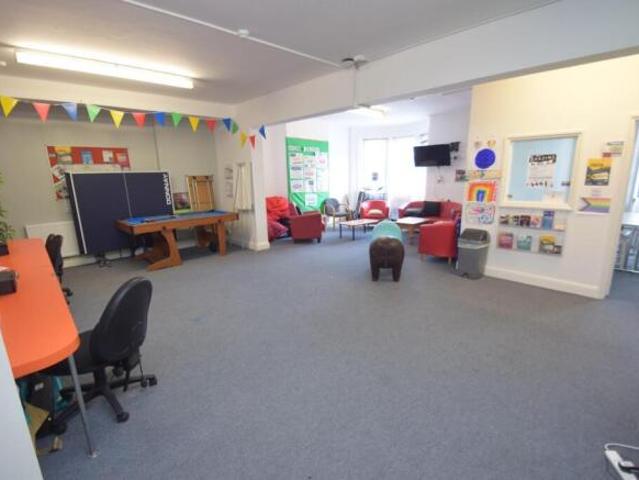 Townhouse for sale in Roselands, Eastbourne