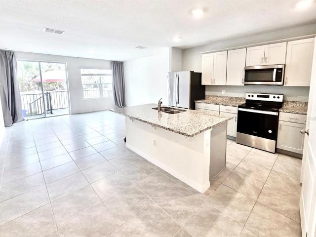Townhouse for sale in Port Orange, Florida