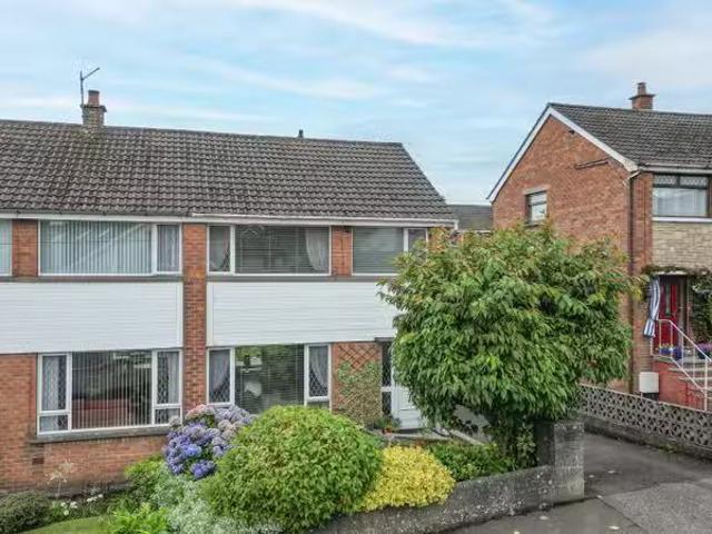 House for sale in Burnside, Ulster