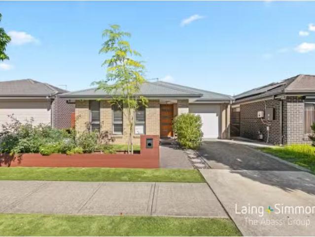 House for rent in Ropes Crossing, Sydney