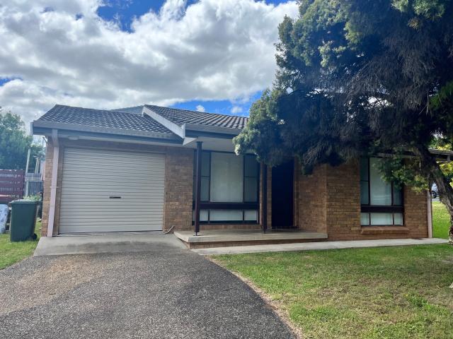 Apartment for rent in Piallamore, New South Wales