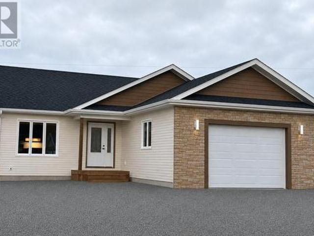 House for sale in Benton, Newfoundland And Labrador