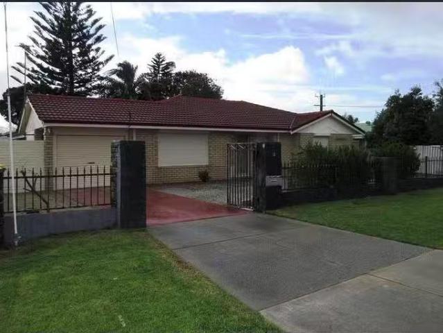 House for rent in Cooloongup