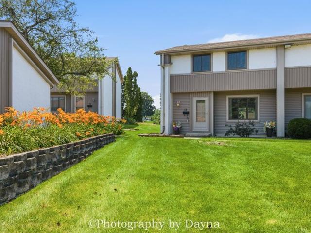 Condo for sale in Bourbonnais, Illinois