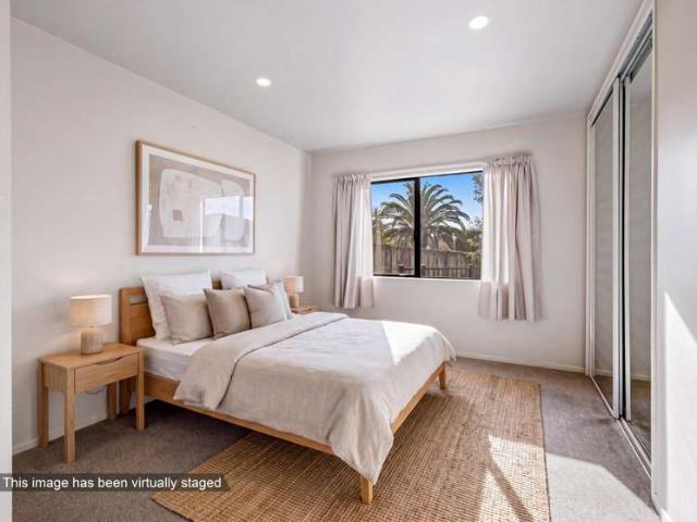 House for sale in Unsworth Heights, Upper Harbour