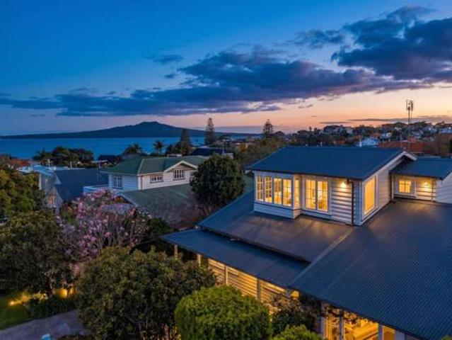 House for sale in Takapuna, Oroua County