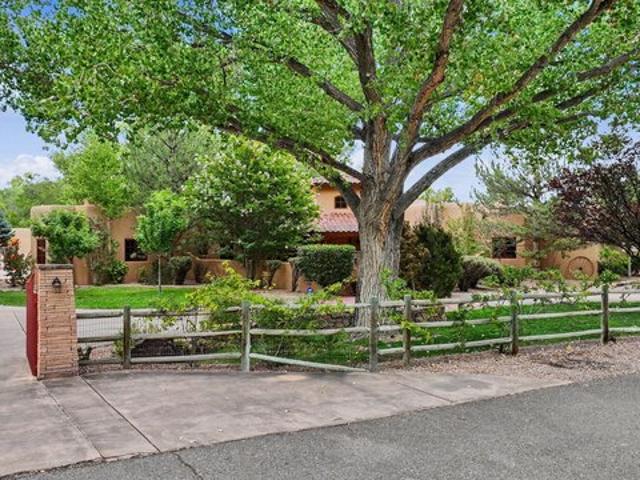 House for sale in Corrales, Sandoval County